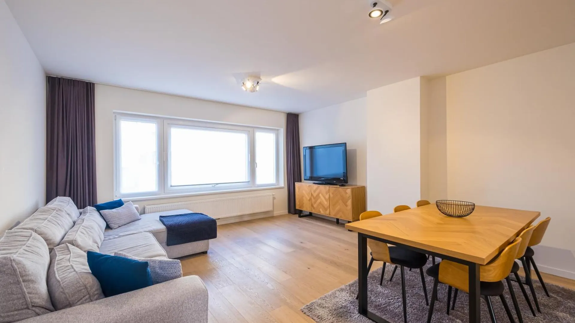 Renovated 2-Bedroom Apartment In Oostende 0*, Ostend Belgium